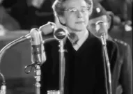 Crowdfunding? Peníze, peníze a zase ty peníze. Ekonomická cenzura nabírá na síle.