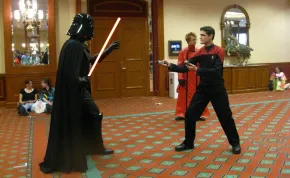 Nové Star Wars mají datum premiéry, třetí Star Trek možná režiséra