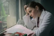 Louise Brealey - Sherlock (2010), Obrázek #6