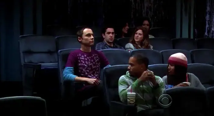 otresne-zazitky-z-kina-aneb-proc-se-strili-do-divaku-4