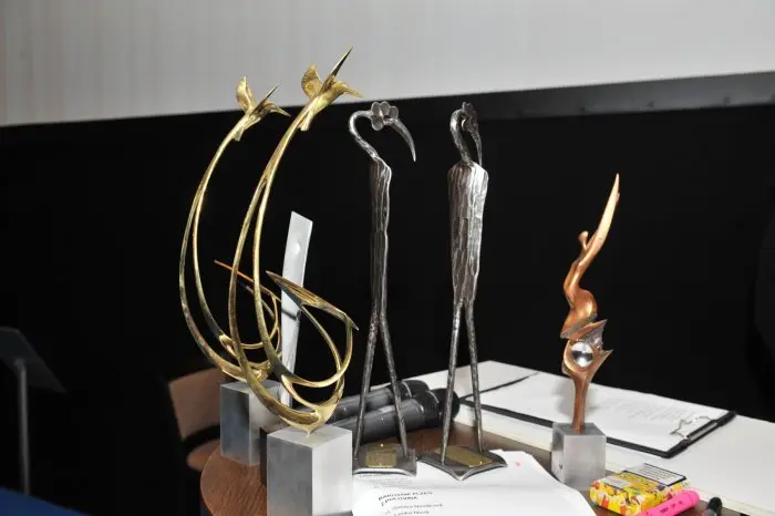 finale-plzen-ucti-miroslava-ondricka-veru-plivovou-simkovou-a-juraje-herze-ktery-se-stane-predsedou-poroty