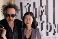 VIDEOROZHOVOR s Jenny He, kurátorkou výstavy Tim Burton a jeho svět. SOUTĚŽTE o lístky na výstavu.