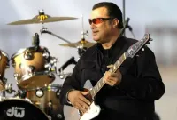 Steven Seagal - Girl It's Alright