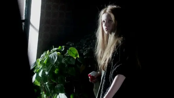 trailer-na-serial-gotham-predstavuje-detske-tvare-dc-postav-1