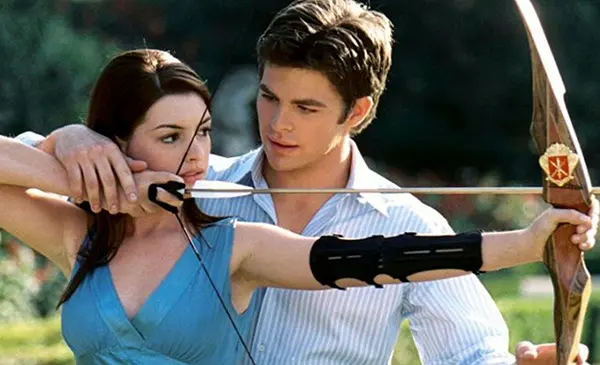 Anne Hathaway, Chris Pine