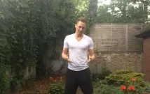 Tom Hiddleston - Ice Bucket Challenge