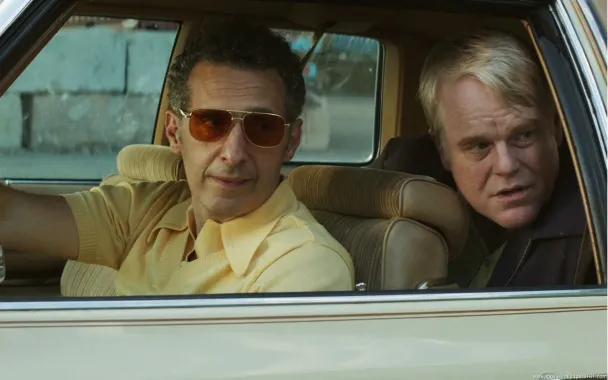 Poznejte Nejhledanějšího muže. SOUTĚŽTE o knižní předlohu ke stejnojmennému špionážnímu thrilleru Antona Corbijna.