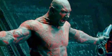 Dave Bautista alias Drax ze Strážců Galaxie si možná střihne významnou roli v Avengers 3
