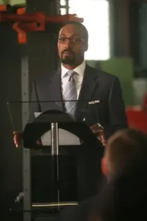 Jesse L. Martin