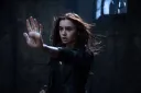 Úspěšná knižní fantasy Mortal Instruments to zkusí znovu - tentokrát jako televizní seriál