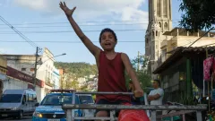 Recenze: Odpad aneb Pokus o co nejvěrnější kopii Milionáře z chatrče