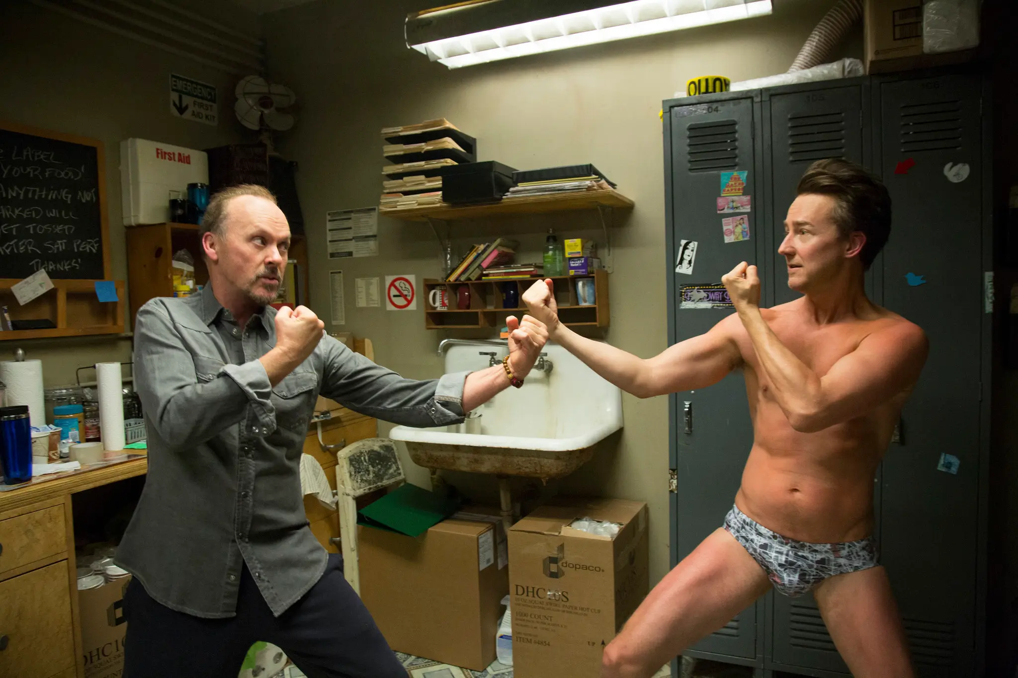 Recenze: Birdman přilétá s mrazivou karikaturou Hollywoodu a poctou skutečné lásce