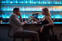 Seznamte se: Focus - podvodníci Will Smith a Margot Robbie vás příjemně oberou o čas