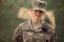 Kristen Stewart - Camp X-Ray (2014), Obrázek #1