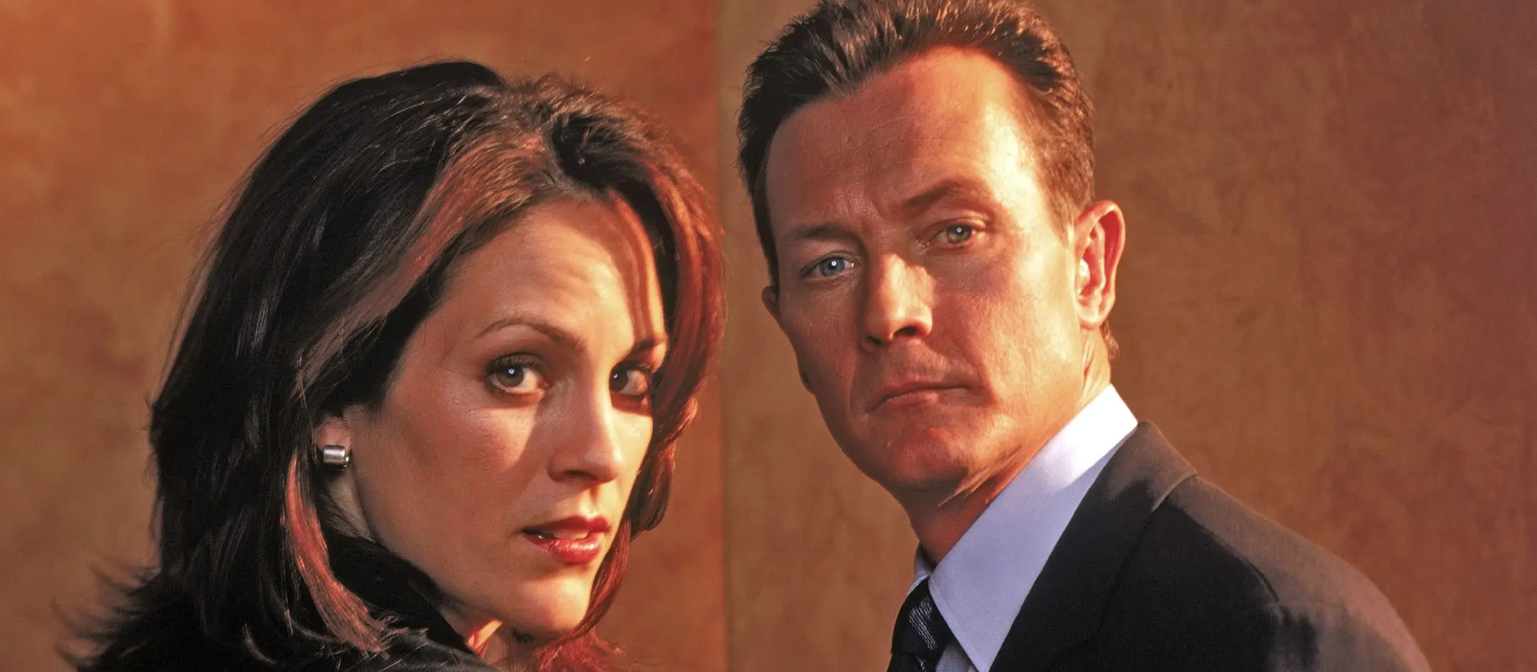 david-duchovny-prozradil-na-jake-dalsi-postavy-se-muzeme-v-novych-aktech-x-tesit-1