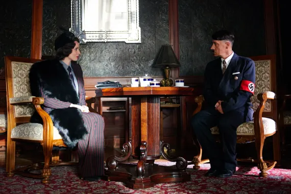 Baarová se sešla s Hitlerem. Padla poslední klapka filmu o slavné herečce.