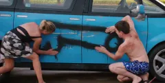 Nová Bláznivá dovolená v dalším necenzurovaném traileru