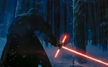 Kratičký spot na nové Star Wars odhaluje, s kým půjde Kylo Ren do boje v lese
