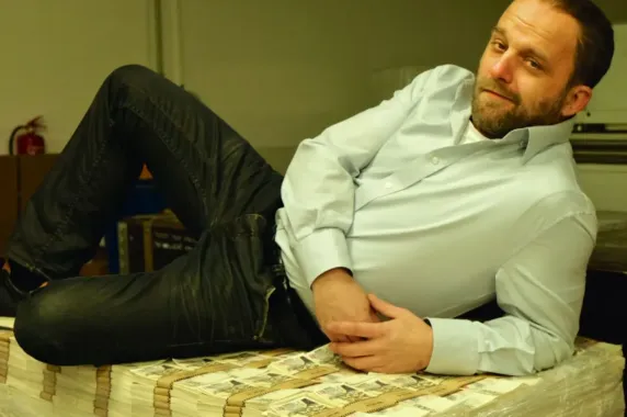 Blíží se Gangster Ka. SOUTĚŽTE o novou dokumentární prózu Padrino Krejčíř - Gangster.