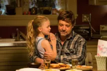 Russell Crowe - Otcové a dcery (2015), Obrázek #5