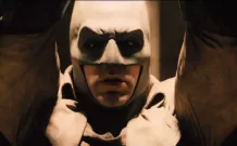 Batman V Superman: Úsvit spravedlnosti - v novém klipu by se dusná atmosféra dala krájet