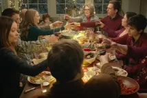 Ed Helms - Trable o Vánocích (2015), Obrázek #2