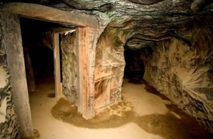 15-opustenych-filmovych-lokaci-ktere-stale-muzete-navstivit-1