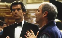 Martin Campbell a Pierce Brosnan se spolu pustí do Hemingwaye