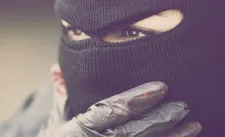 „Ženám může Girl Power dodat odvahu jít za svým snem.“ Sany představuje dokument o graffiti.