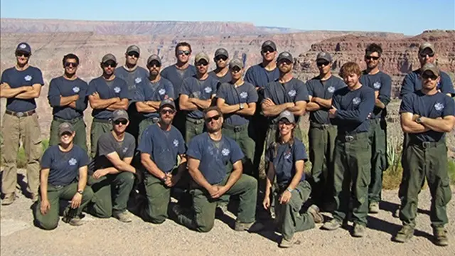 josh-brolin-a-miles-teller-budou-bojovat-s-plameny-v-arizonskych-horach