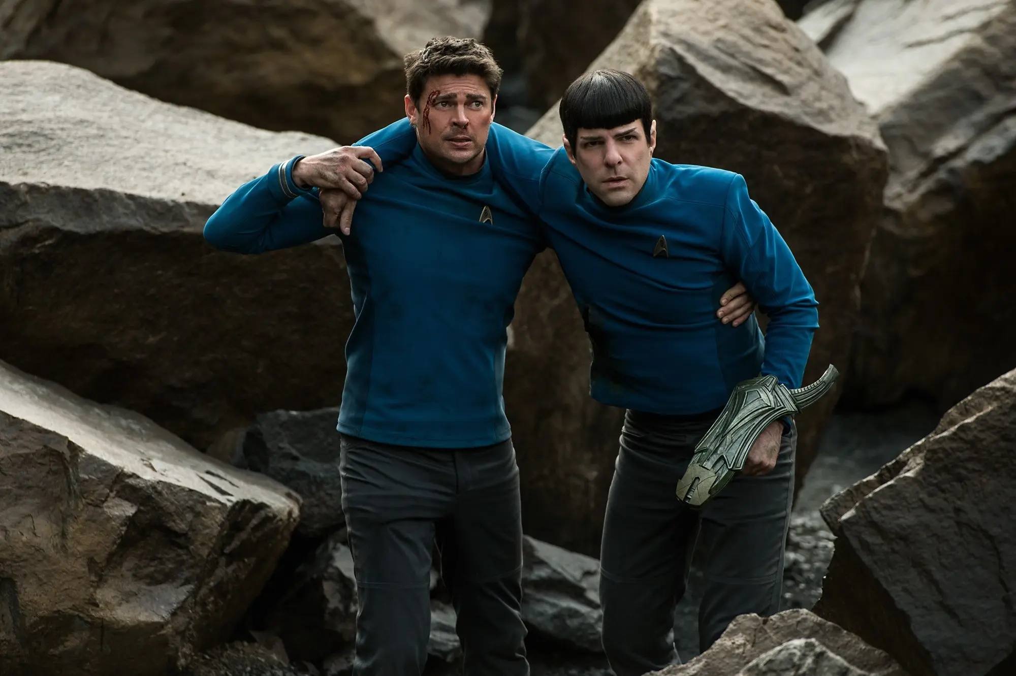 Zachary Quinto, Karl Urban