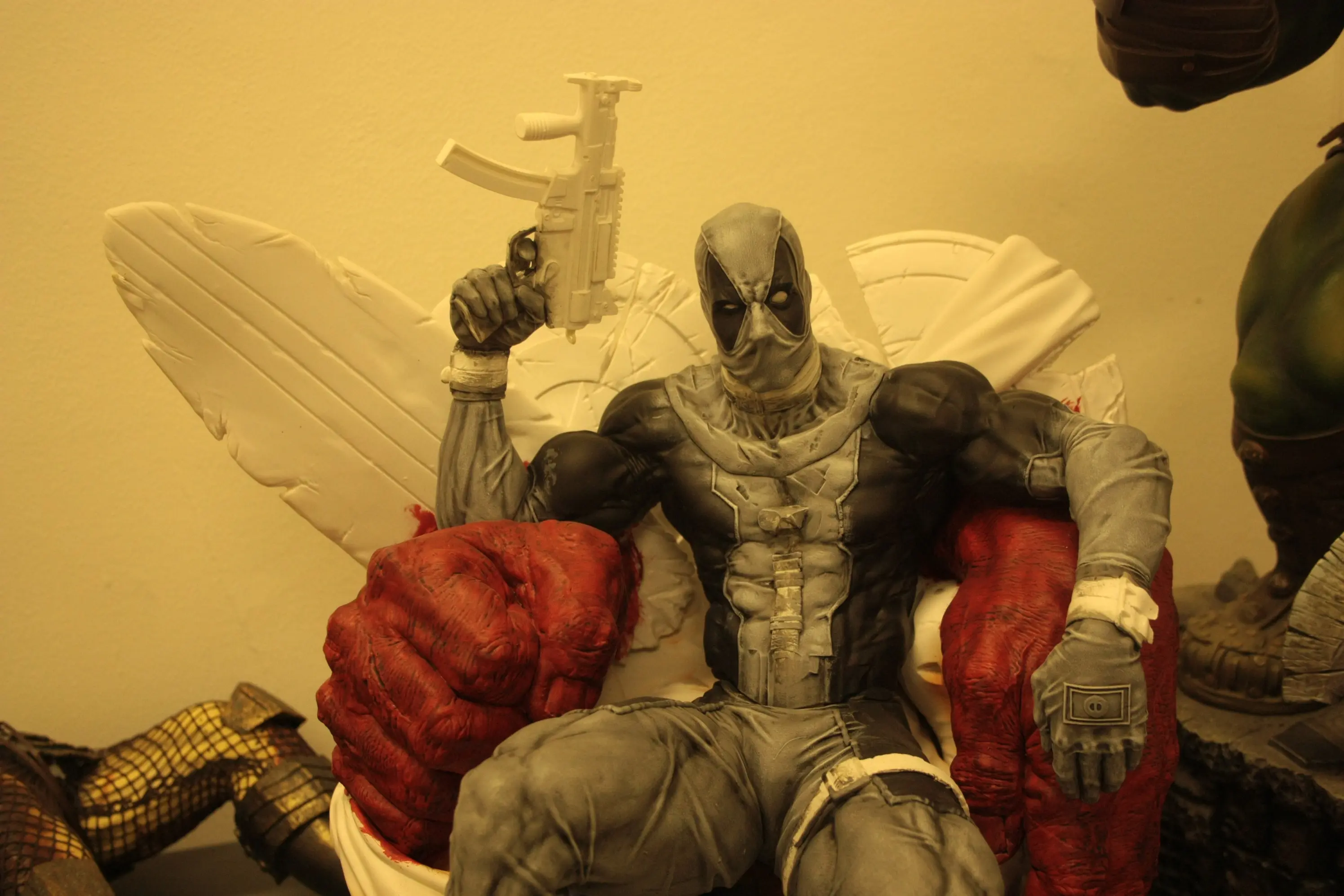 fat-monster-studio-predstavilo-sochu-lesapana-a-poodhalilo-nenapadnou-svetovost-30