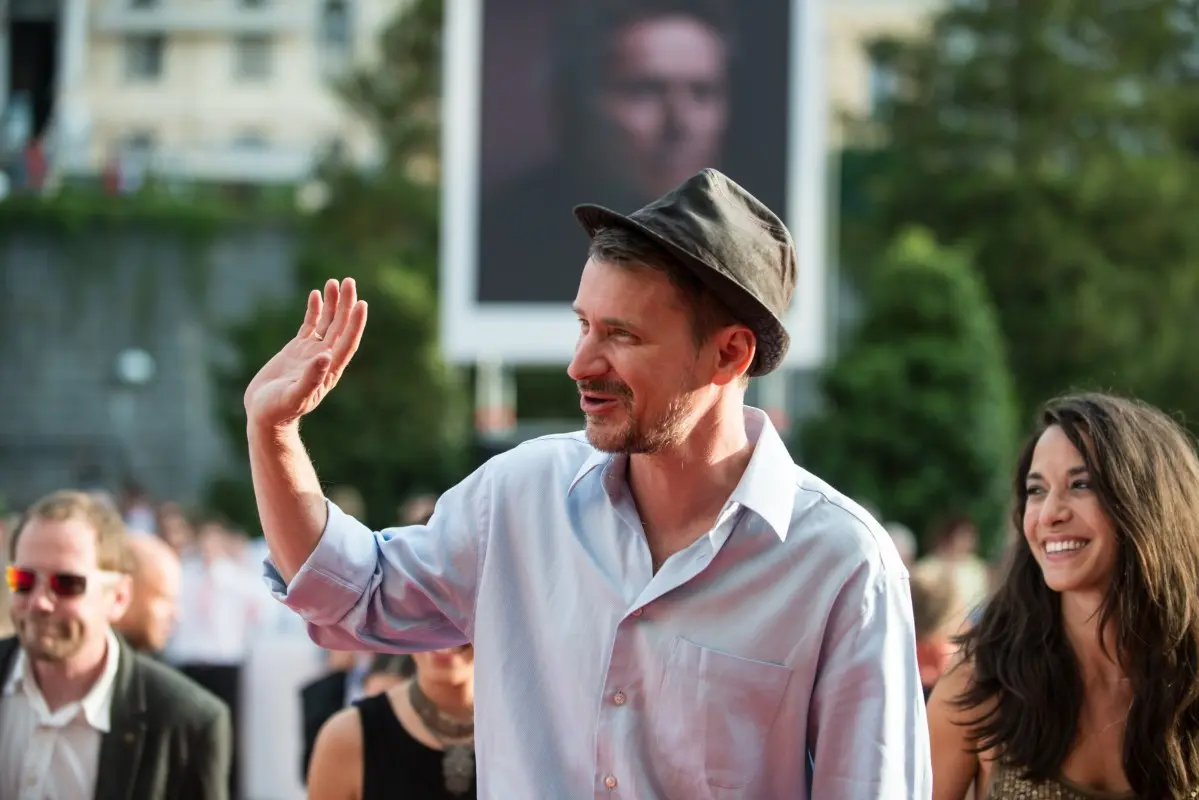 karlovy-vary-2016-kristalovy-globus-patri-rodinnemu-stesti-posledni-film-jana-nemce-ma-zvlastni-uznani-poroty-3