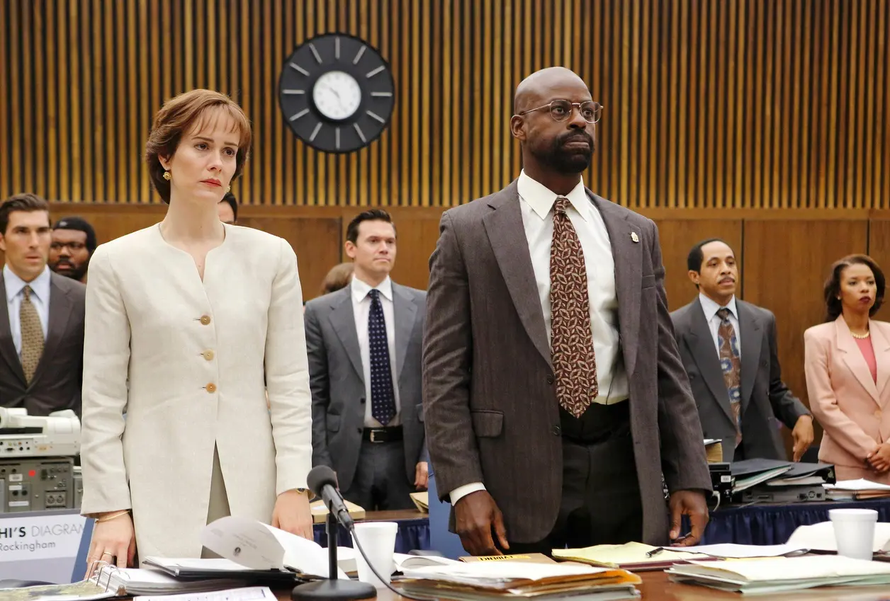 emmy-2016-televiznim-cenam-dominovala-stejne-jako-loni-hra-o-truny-a-viceprezidentka-3