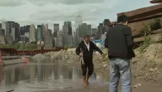 Pára nad řekou: Trailer