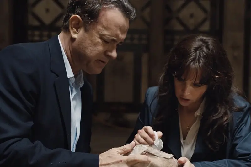 Felicity Jones, Tom Hanks
