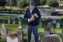 Rolf Lassgård - Muž jménem Ove (2015), Obrázek #7