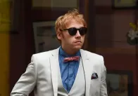 Podfu(c)k: Seriálová verze kultovní gangsterky Guye Ritchieho na prvních fotkách