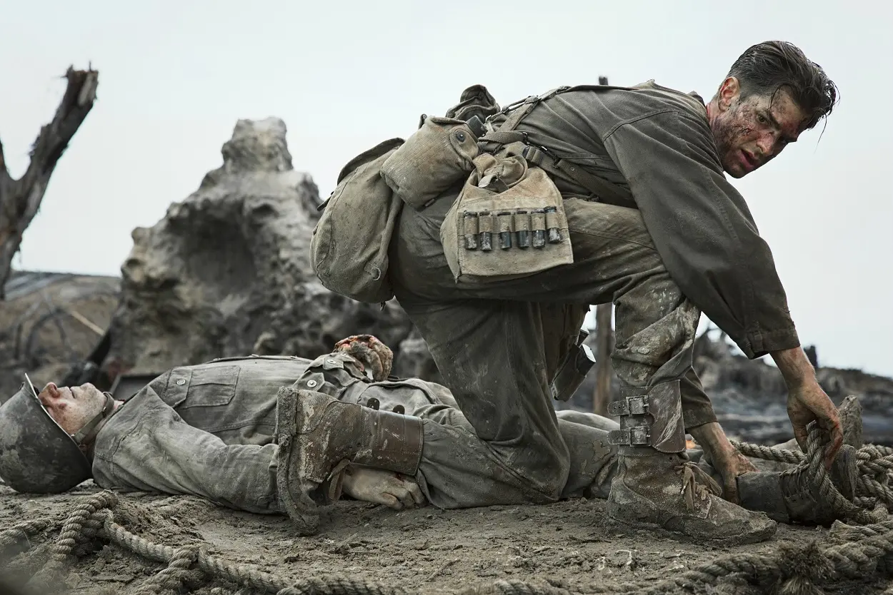 Recenze: Hacksaw Ridge: Zrození hrdiny - Mel Gibson natočil nadprůměrný film