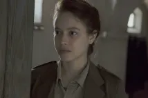 Lou de Laâge - Agnus Dei (2016), Obrázek #4