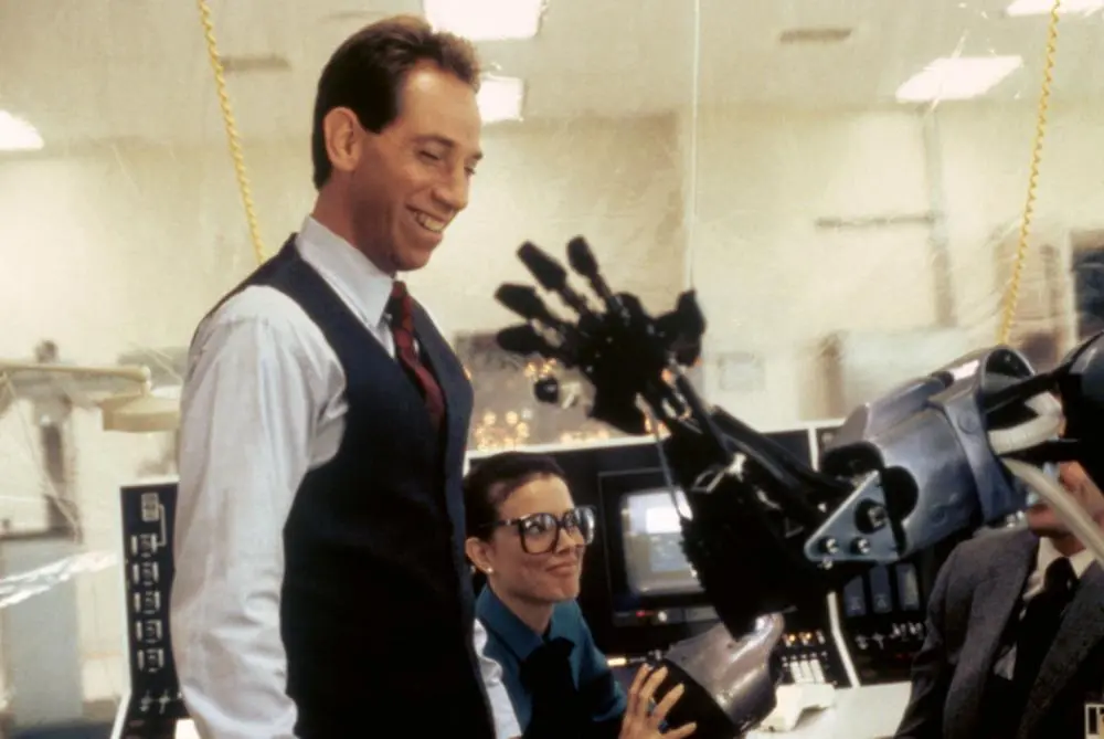 zemrel-herec-miguel-ferrer-znamy-ze-serialu-twin-peaks