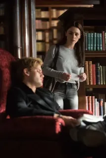 Addison Timlin - Pád (2016), Obrázek #1