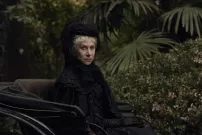 První fotka Helen Mirren v mystickém thrilleru Winchester