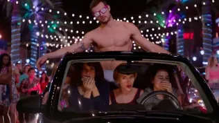 Recenze: Holky na tahu - jaká je nová komedie se Scarlett Johansson?