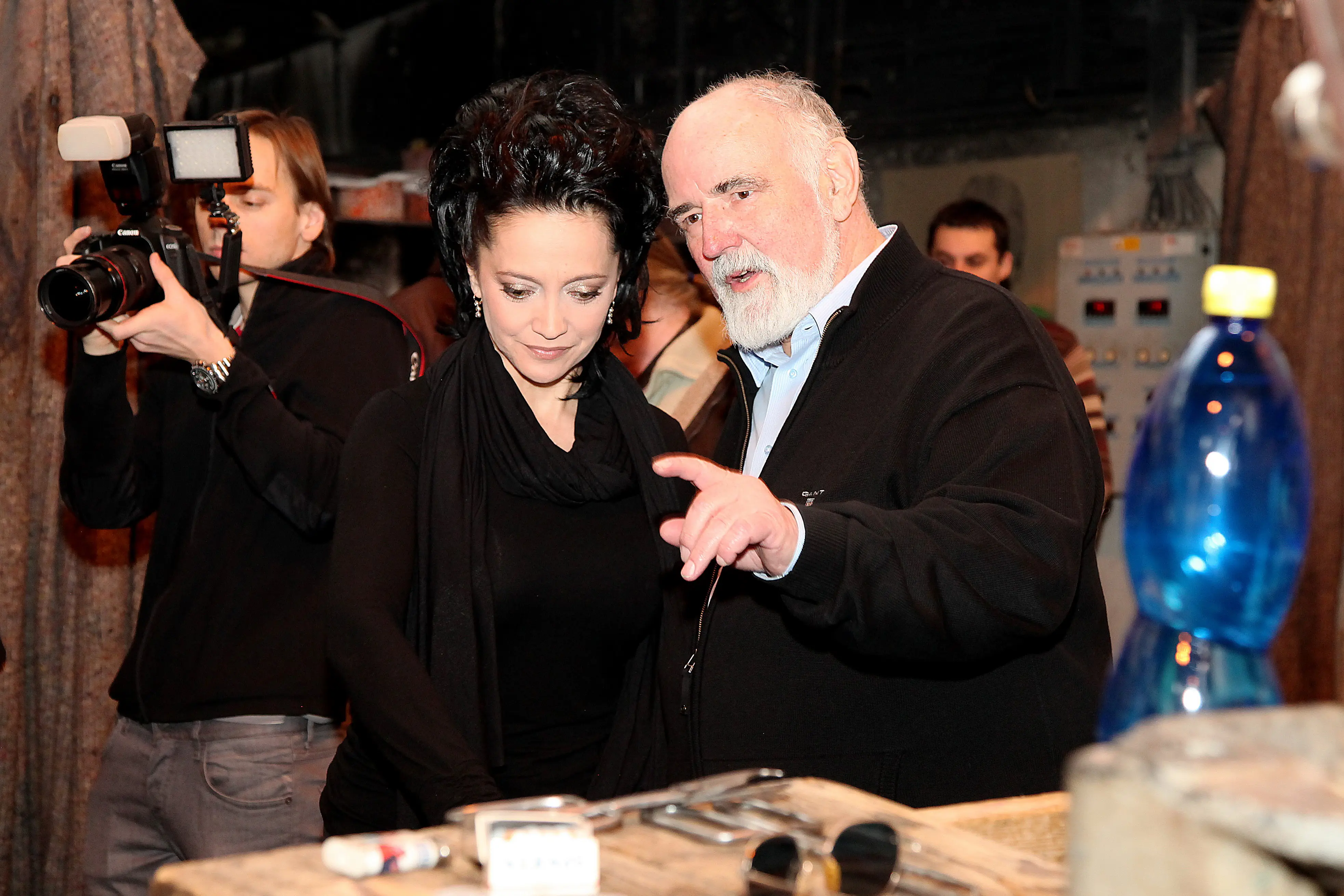 zemrel-jiri-ruckl-v-jeho-sklarne-vznikla-filmova-soska-ceskeho-lva-4