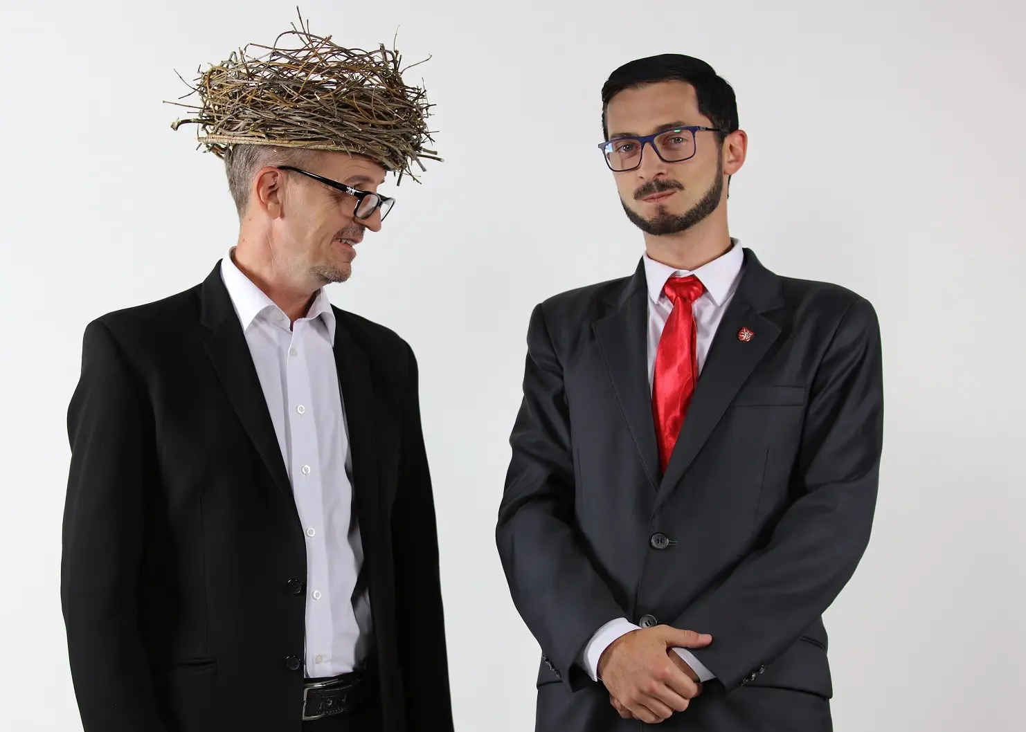 Ovčáček vezme Babiše do kina. Jenže proč až po volbách?