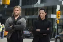 Tom Hiddleston - Thor: Ragnarok (2017), Obrázek #3