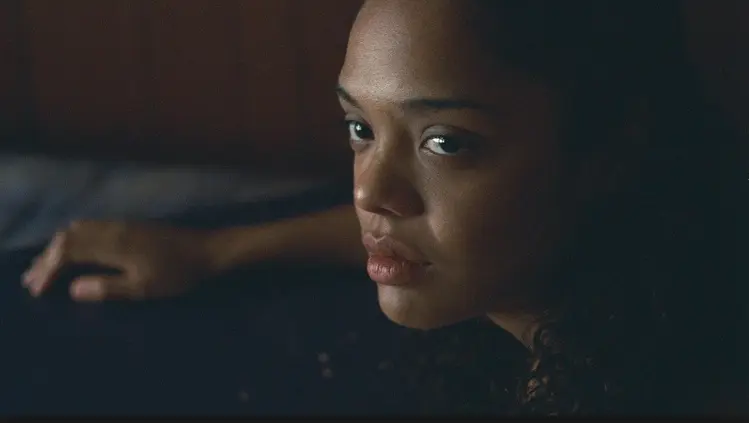 valkyrie-znate-tuhle-kocku-femme-fatale-nejen-pro-jednoho-chlapa-s-kladivem-6