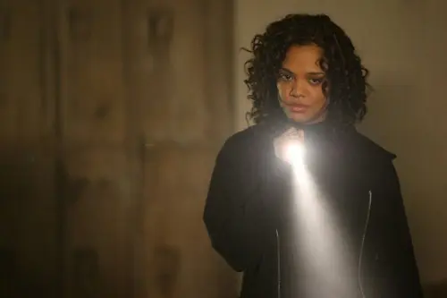 valkyrie-znate-tuhle-kocku-femme-fatale-nejen-pro-jednoho-chlapa-s-kladivem