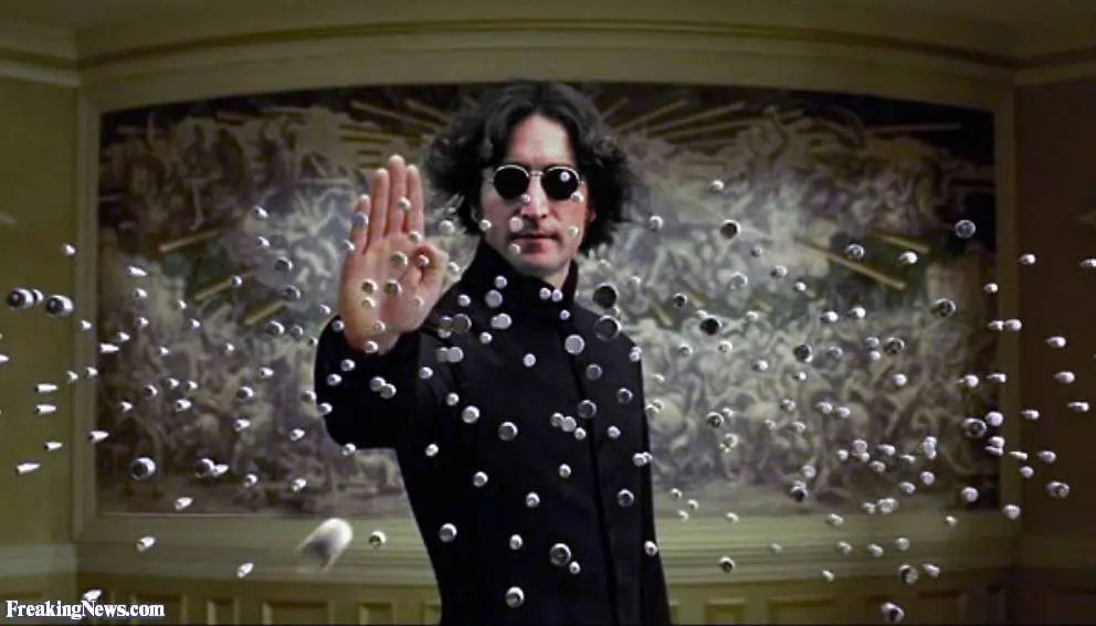 Glosa: Will Smith odmítl hrát v Matrixu. Bude v nové verzi hrát John Lennon?
